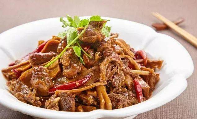 王思聪开黑遇吊打外挂 被天才从头上碾过去了-kycom(图1)