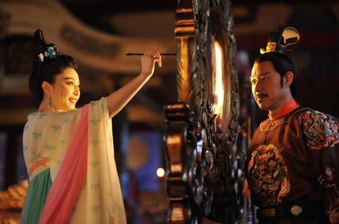 不断创造新的历史伟业_时事政治_中公教育网-ky.com(图2) 不断创造新的历史伟业_时事政治_中公教育网-ky.com(图2)