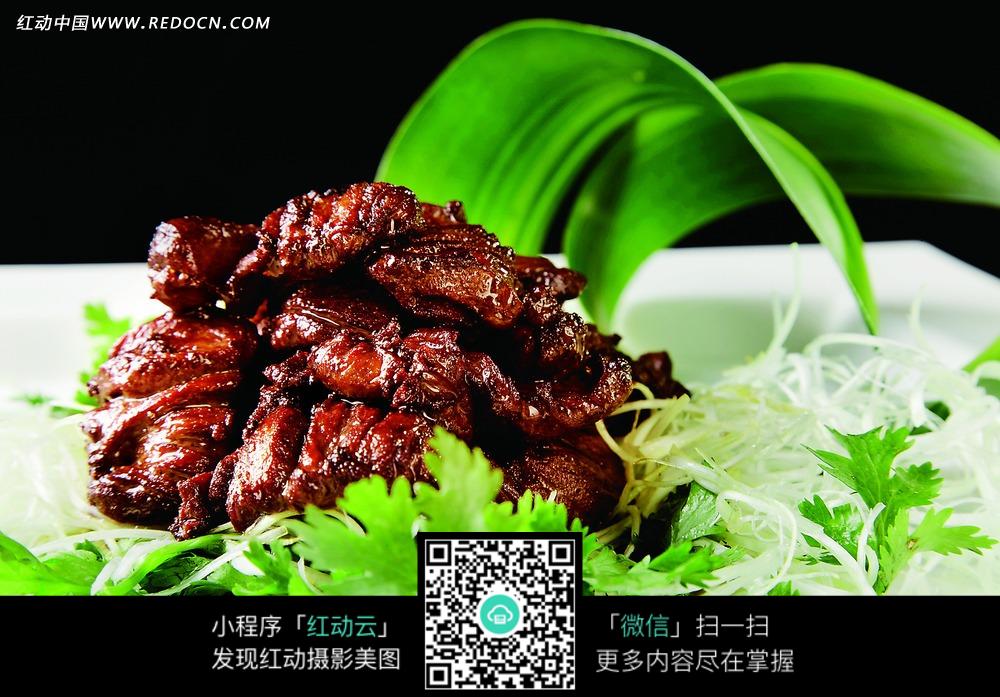 【我为党的生日送祝福②】乌达区开展“七个一”为党员过“政治生日”活动|ky.com(图2)